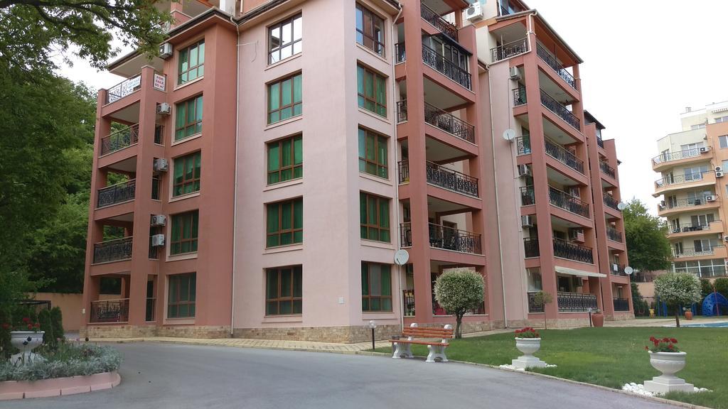 Luxury Sunrise Complex Apartment Altın Kumlar Dış mekan fotoğraf