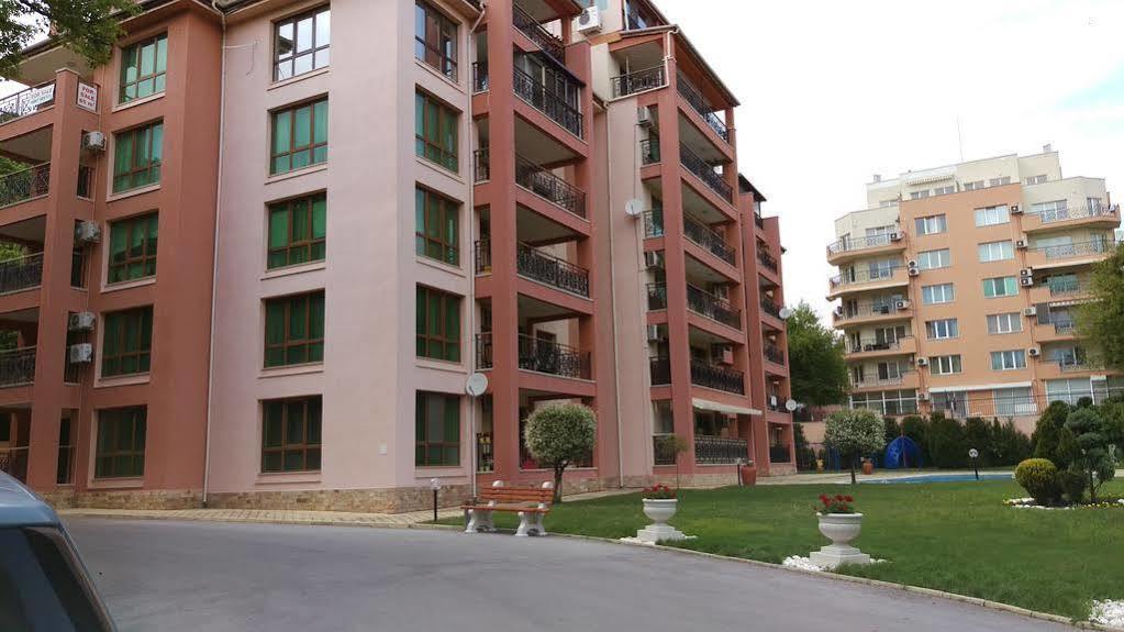 Luxury Sunrise Complex Apartment Altın Kumlar Dış mekan fotoğraf