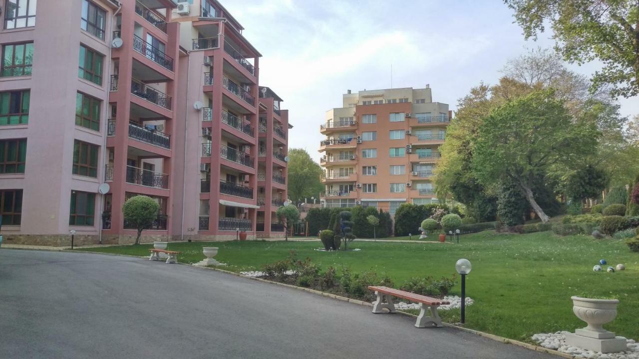 Luxury Sunrise Complex Apartment Altın Kumlar Dış mekan fotoğraf